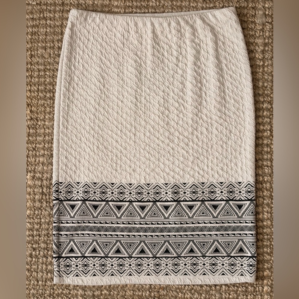 41 Hawthorn Joelle Patterned Skirt